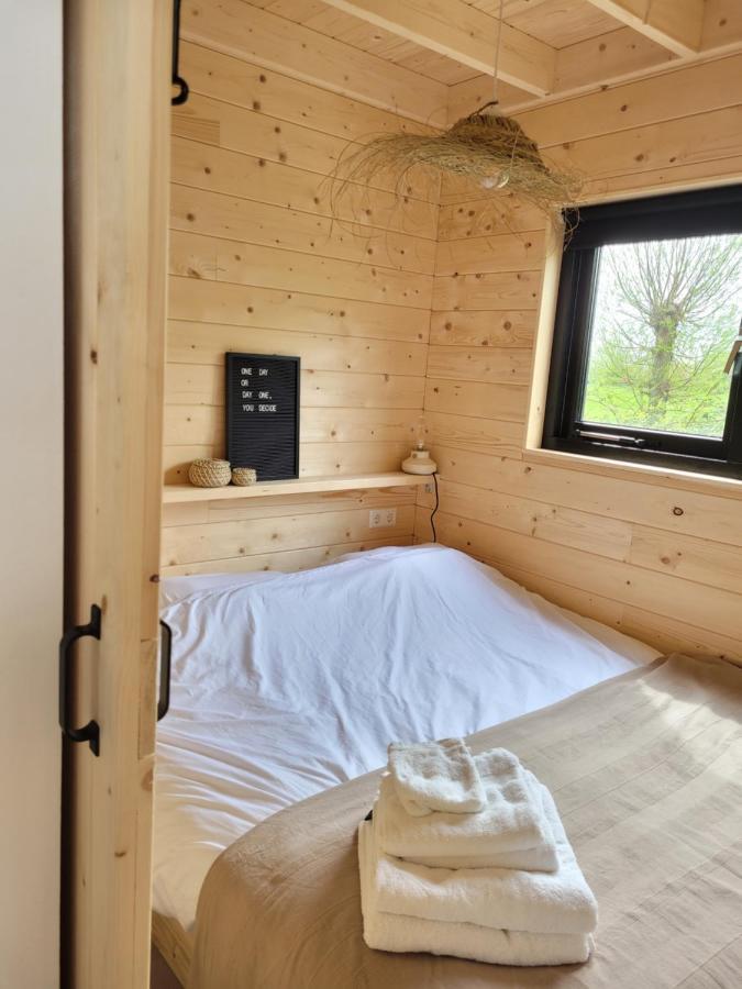 Tiny House Lantliv Oostkapelle, Bij De Boerヴィラ エクステリア 写真